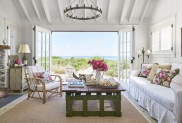 5 Tips to Freshen Up Your Beverly Hills House #beverlyhills #beverlyhillsmagazine #beverlyhillshome #beverlyhillshouse #decorateyourhome #freshupyourbeverlyhillshouse #decorateyourhomeinterior
