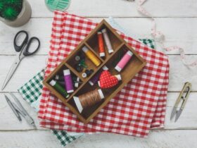 Top Benefits of Custom made Clothing #beverlyhills #beverlyhillsmagazine #bevhillsmag #fashionstyle #retailstore #purchaseclothesonline