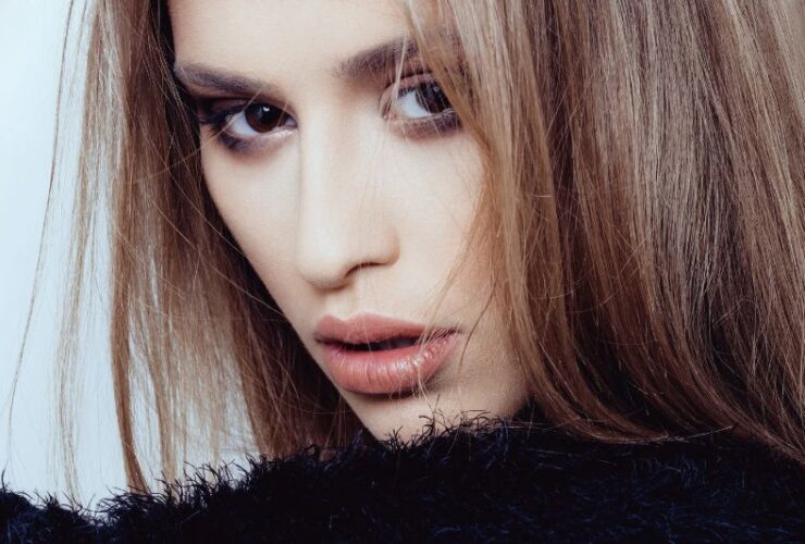 Things to Keep in Mind Before Getting Lip Fillers #beverlyhills #beverlyhillsmagazine #lipfillers #medicalprocedure #fatgraft #typesoffillers