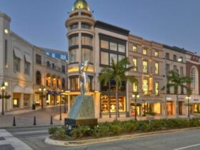 Two Rodeo Drive 3D Show