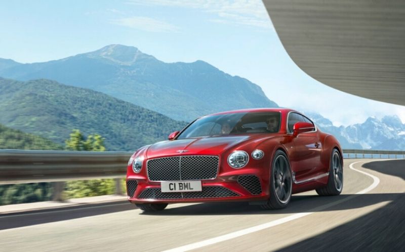 Bentley Continental GT V8 Cars for 2020 #dreamcars #fastcars #coolcars #luxurycars #cars #carmagazine #sportcars #bentley #continentalGT #bentleycontinentalGT #continentalGtconvertible #continentalGTcoupe #convertible #coupe