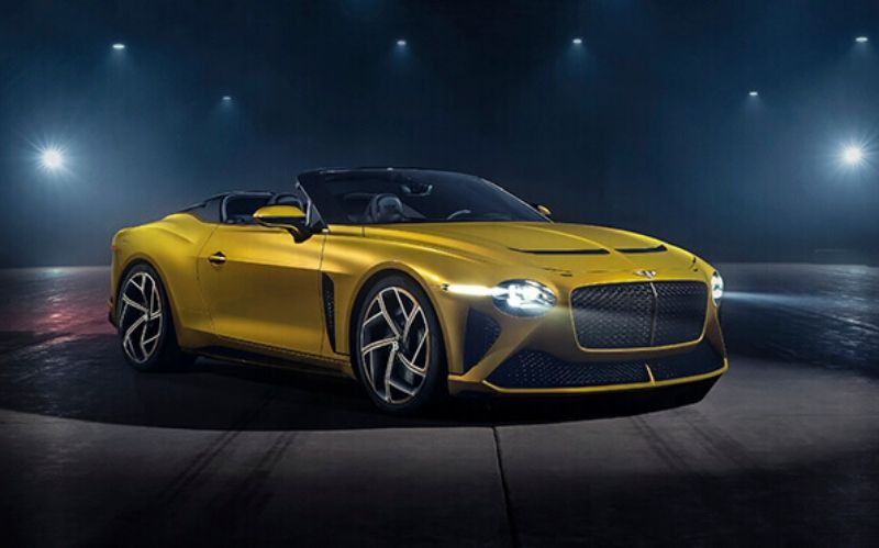 Luxury Car for the 2020 Era: The Bentley Bacalar #luxurycars #coolcars #fastcars #dreamcars #carmagazine #bevhillmag #beverlyhills #beverlyhillmagazine #bentley #bacalar #bentleymullinerbacalar #bentleybacalar #sportcars #beautifulcars