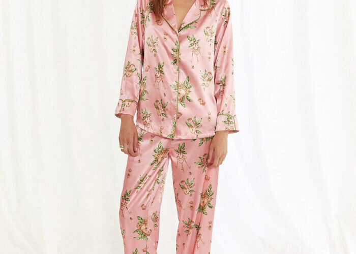 Beverly hills magazine fashion world bella descanso pajamas 1 #fashion #shop #style #Pajamas #accessories #belladescanso #nightwear #sleepwear #bevhillsmag #beverlyhills #beverlyhillsmagazine
