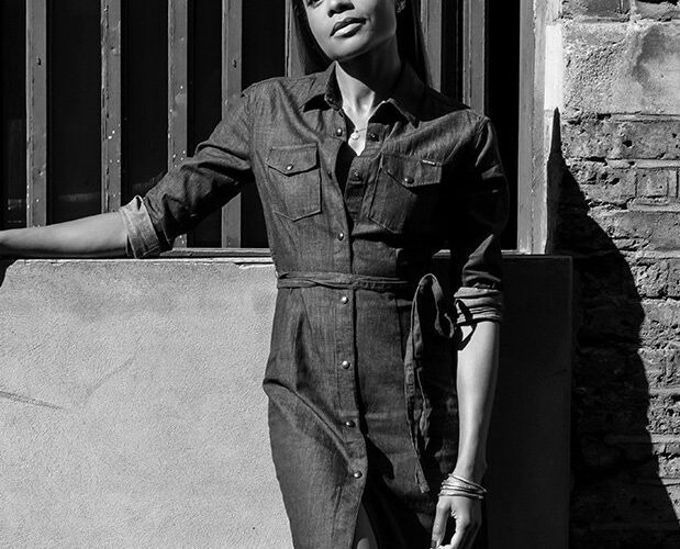 Hollywood's British Beauty: Naomie Harris #celebrities #moviestar #blackbeauty #actress #blackpanther #bevhillsmag #beverlyhills #beverlyhillsmagazine