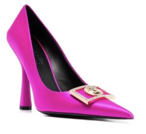 Versace Pink Pumps. BUY NOW!!! #bevhillsmag #beverlyhills #beverlyhillsmagazine #versace #versacepinkpumps #pinkpumps #pumps #versacepumps