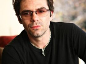 Billy-Burke-Twilight Movie Stars