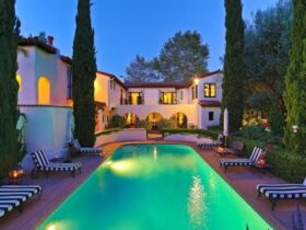 Celebrity Homes in Beverly Hills