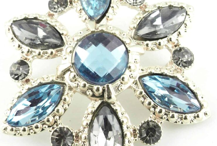 Design_Your_Own_Jewelry_Be_a_Jeweler_Beverly_Hills_Magazine