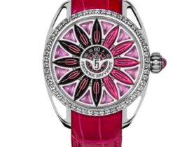 Surya, the world’s first watch to show the hours by means of 12 jumping petals.