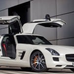 Dream-Cars-Mercedes-Benz-SLS-AMG-GT-Beverly-Hills-Magazine-1