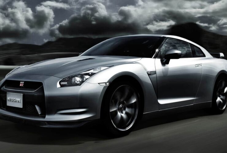Dream-Cars-Nissan-GT-R-Beverly-Hills-Magazine-1