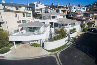 Warren Buffett's Beach House