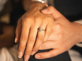 Finding the Perfect 3ct Diamond Ring for 'Forever'. #bevhillsmag #beverlyhills #beverlyhillsmagazine #diamondrings #weddingrings #rings #3ctdiamondring