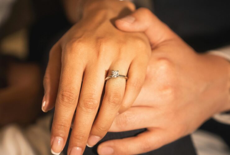 Finding the Perfect 3ct Diamond Ring for 'Forever'. #bevhillsmag #beverlyhills #beverlyhillsmagazine #diamondrings #weddingrings #rings #3ctdiamondring