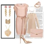 Gold-Jewelry-Style-Magazine-Fashion-Magazine-Fashion-World-Fashion-Model-Fashion-and-Style-Runway-Model-Beverly-Hills-Magazine-Jacqueline-Maddison