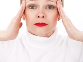 5 Tips To Ease Migraine Pain #health #beverlyhills #beverlyhillsmagazine #bevhilsmag