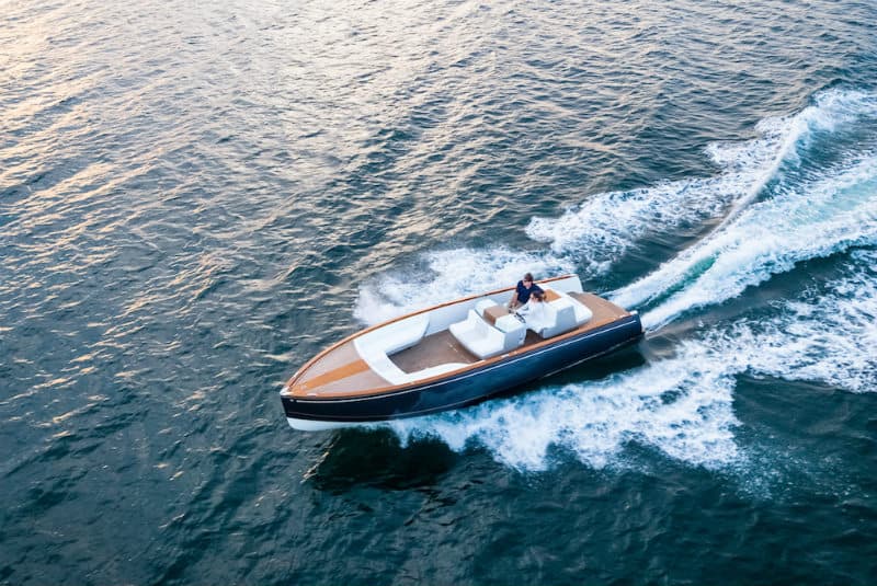 Hinckley Luxury Yachts