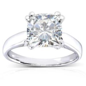 2CT Diamond Ring. BUY NOW!!!