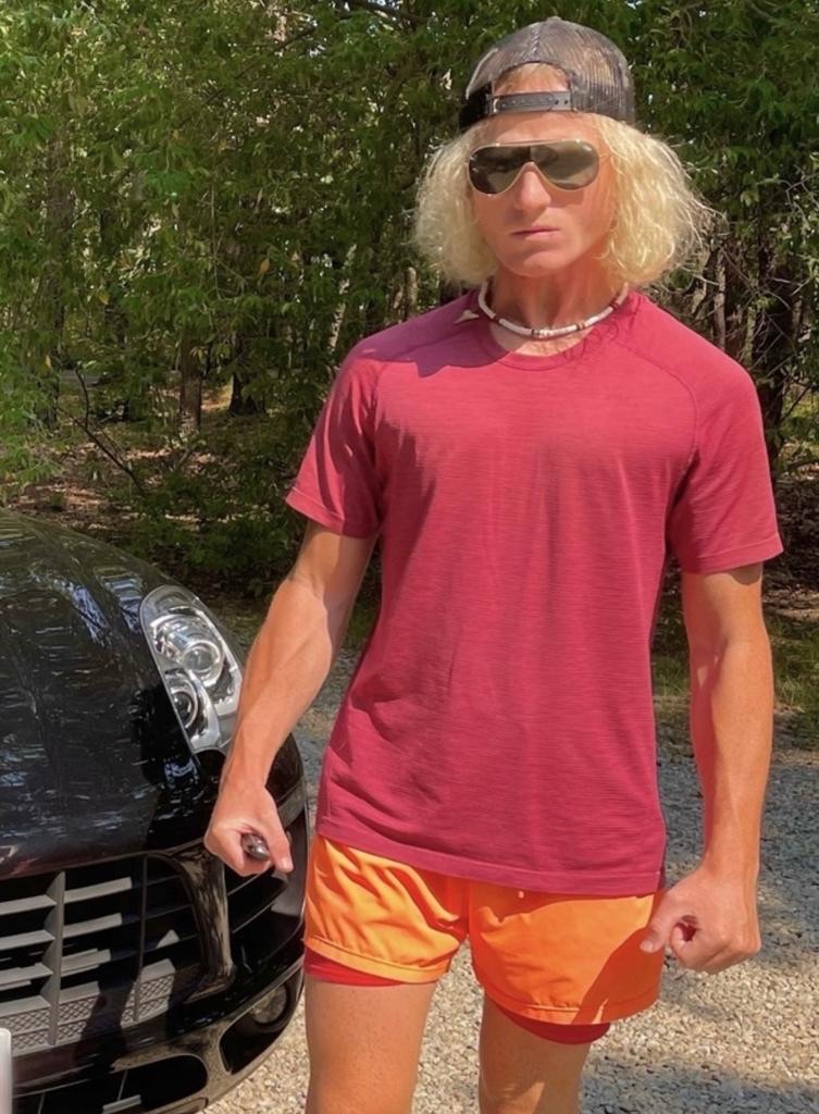 Modern Marketing Mogul: Jared Ravizza of Ravizza Social #model#entrepreneur#beverlyhillsmagazine#beverlyhills#Jared Ravizza#business#Ravizza Social