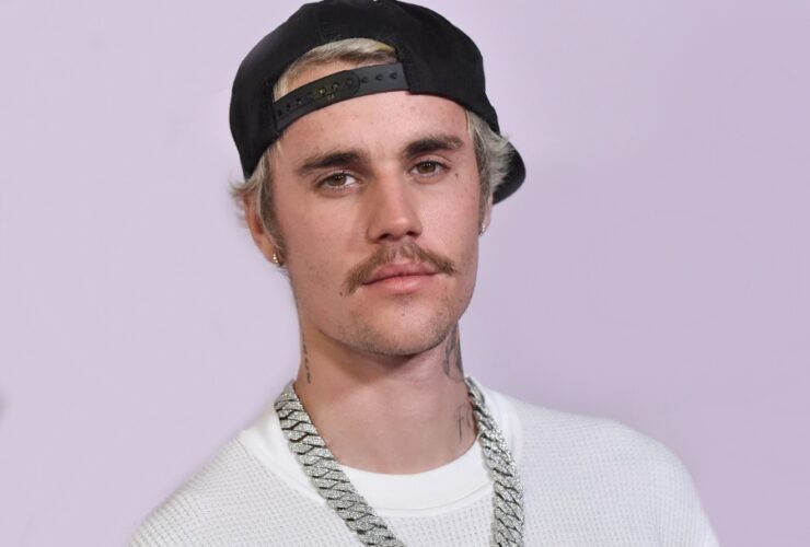 Justin Bieber #bevhillsmag #beverlyhillsmagazine #beverlyhills #celebrities #moviestars #hollywoodspotlight #celebrityspotlight #justinbieber