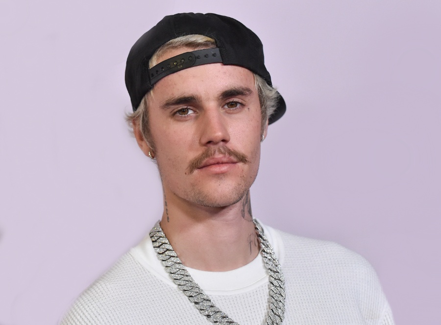 Justin Bieber #bevhillsmag #beverlyhillsmagazine #beverlyhills #celebrities #moviestars #hollywoodspotlight #celebrityspotlight #justinbieber