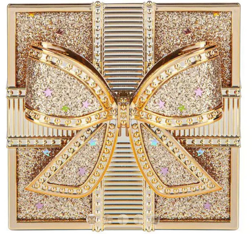 Kira Cosmetics #BEAUTY #BEVHILLSMAG #BEVERLYHILLS #BEVERLYHILLSMAGAZINE #SKINCARE #BEAUTYPRODUCTS