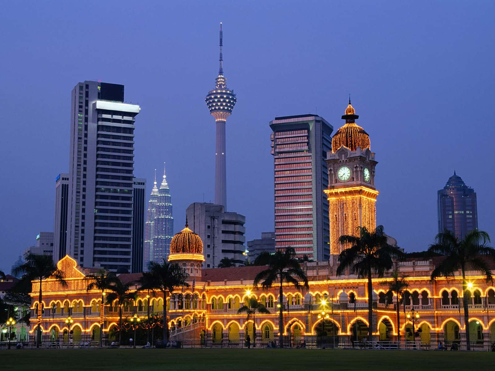 EXCLUSIVE: Kuala Lumpur- A Tourist’s Dream