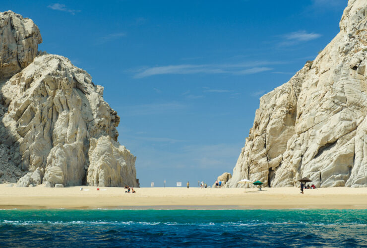 Top Beaches In Cabo San Lucas, Mexico #travel #cabosanlucas #mexico #bevhillsmag #beverlyhills #beverlyhillsmagazine