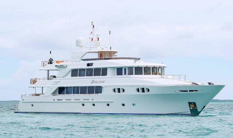 Richmond Tri-Deck Luxury Motor Yacht- #BevHillsMag #beverlyhillsmagazine #beverlyhills #cars #privatejets #yachts #yacht #luxury #coolcars #dreamcar #dreamcar #carmagazine #fastcars