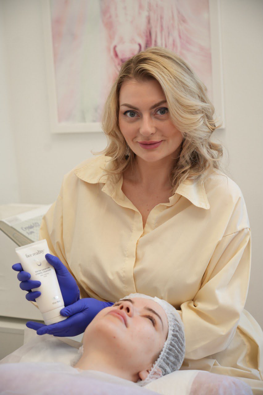 The Art of Natural Beauty: Inside MIRRA BELLA’s Luxury Aesthetic Care #MIRRABELLA #LuxuryBeauty #Skincare #AestheticCare #BeautyTreatments #LuxurySkincare #MedSpa #NaturalBeauty #ProfessionalSkincare #BeautyIndustry #SkinCareExperts #ModernBeauty #BeautyWellness #LuxuryLifestyle