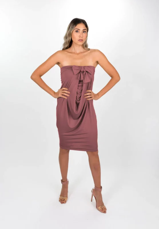 Morph Clothing Womens Fashion Beverly Hills Magazine Main #fashion #shop #style #dresses #interchangeabledresses #scarf #sustainablefashion #morphclothing #bevhillsmag #beverlyhills #beverlyhillsmagazine