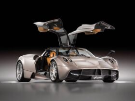 Most_Expensive_Car_Pagani_Huayra_Beverly_Hills_Magazine