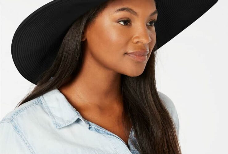 Tenth Street Hats #beverlyhills #beverlyhillsmagazine #fashion #style #hollywood #holidays #giftguide #holidaygiftsguide #giftideas #gifts #tenthstreethats #scala #hat #love #hats