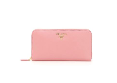 Pink Prada Wallet. BUY NOW!!! #beverlyhillsmagazine #beverlyhills #fashion #style #shop #shopping #shoes #highheels