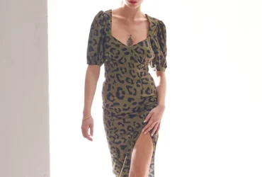 Parisienne Et Alors Womens Fashion Beverly Hills Magazine MAIN #fashion #shop #style #dresses #Parisienne-et-alors #Paris #BeverlyHills #BevHillsMag #BeverlyHillsMagazine