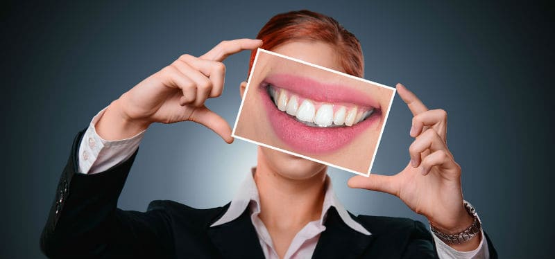 How To Know If Dental Veneers Are Right For You #beauty #teeth #beautiful #smile #bevhillsmag #beverlyhillsmagazine #beverlyhills