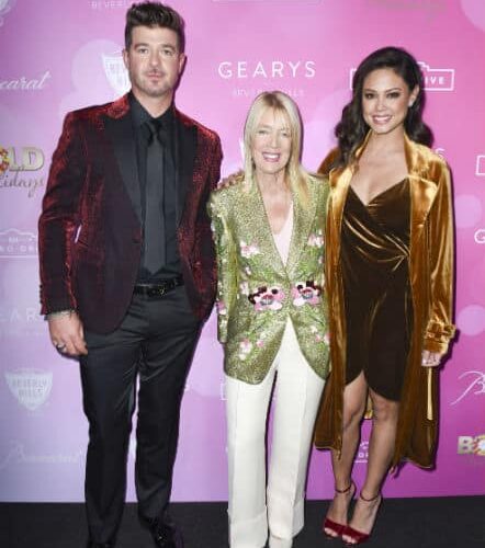 Robin Thicke, Lily Bosse, and Vanessa Lachey at the Rodeo Dr Lighting Ceremony