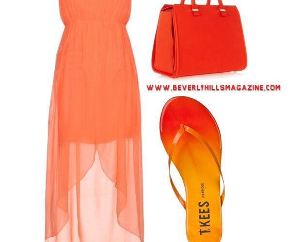 Sunny Beach Style #bevhillsmag #beverlyhills #beverlyhillsmagazine #dress #beach #style