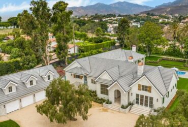 The Chateau Malibu #beverlyhills #beverlyhillsmagazine #bevhillsmag #realestate #mansion #luxury