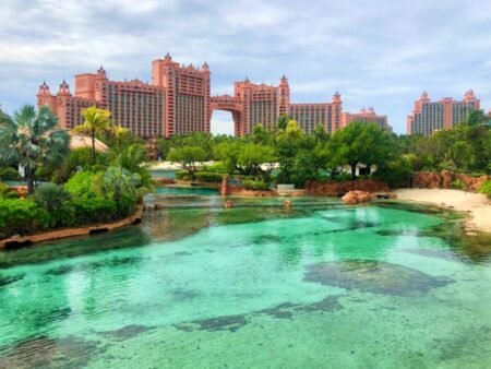 Amazing Things To Do in Nassau Bamahas #nassau #bahamas #caribbean #bevhillsmag #beverlyhills #beverlyhillsmagazine