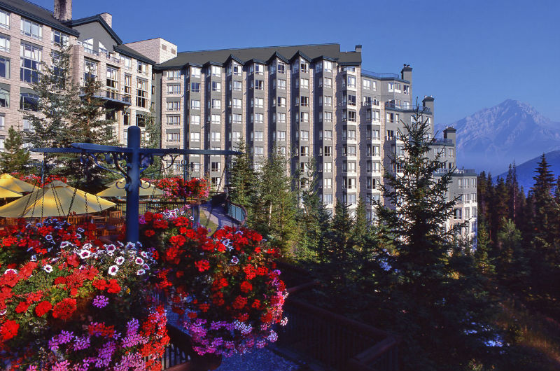 The Rimrock Resort Hotel In The Canadian Rockies #travel #luxury #hotels #canada #rockymountains #exclusive #hotels #besthotels #beverlyhills #beverlyhillsmagazine #bevhillsmag