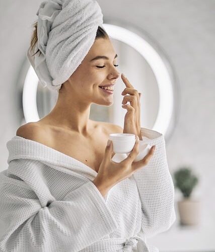The Art of Consistency: Building Long-Lasting Wellness and Beauty Habits. #bevhillsmag #beverlyhills #beverlyhillsmagazine #wellness #beauty #consistency #buildinghabits #habits
