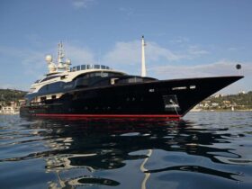 Yachting-Luxury-Lifestyle-Luxury-Yacht-Charters-Luxury-Yachts-Charter-Yachts-Ulysses-yacht-Fraser-Yachts -Beverly-Hills-Magazine-1