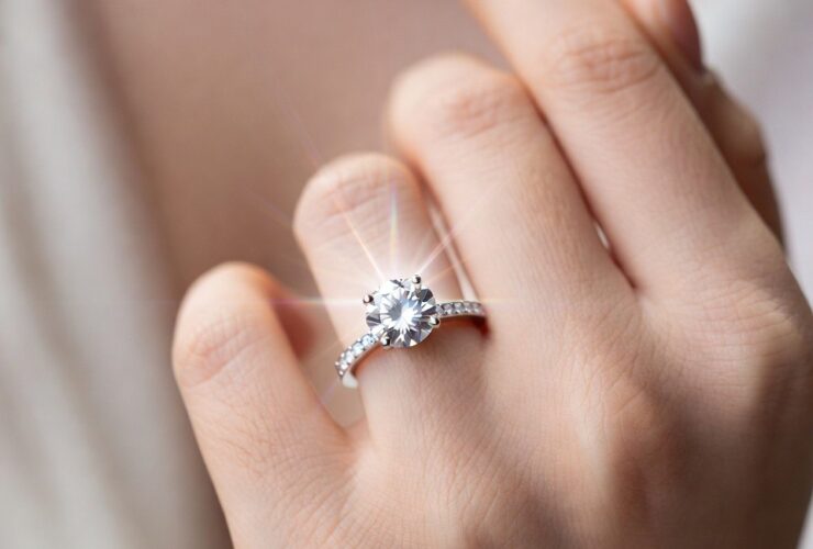 Local Picks: Best Places to Buy Engagement Rings #buydiamonds #engagementrings #labgrown #giacertified #shoprings