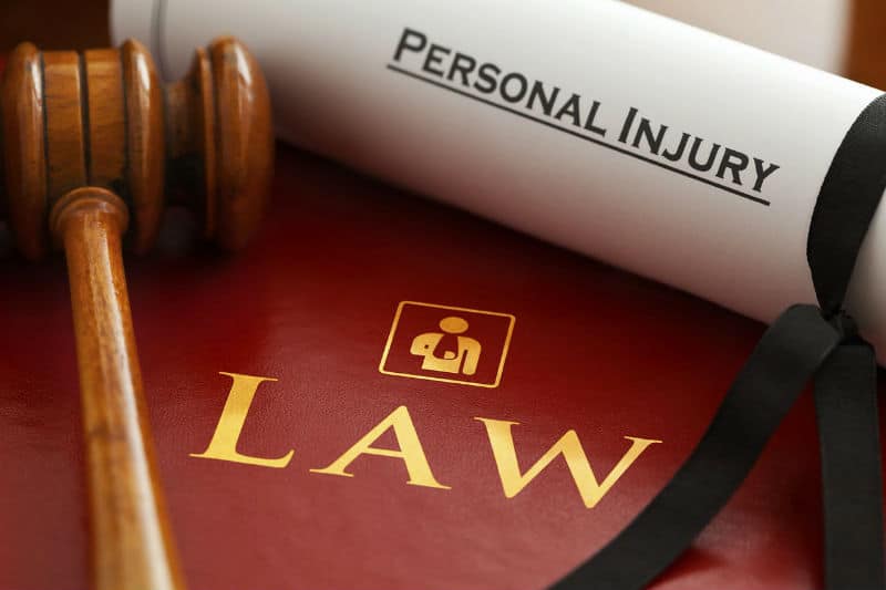 5 Things You Need to Know About a Personal Injury Case #law #order #personalinjury #legal #business #beverlyhills #beverlyhillsmagazine #bevhillsmag