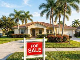 5 Tips to Sell Your Florida House Fast #BevHillsMag #BeverlyHills #BeverlyHillsMagazine #FloridaRealEstate #SellYourFloridaHouse #HomeSelling #FloridaHomes #RealEstateTips #Homeowners #PropertyMarket