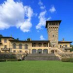 A Luxury #Villa in the Charming Town of Fiesole, Italy #realestate #dream #homes #estates #beautiful #florence #fiesole #italy #italian #homes #homesweethome #luxuryhomes #dreamhomes #homesforsale #luxurylifestyle #luxury #beverlyhills #BevHillsMag