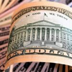 5 Habits You Need To Build Wealth #success #business #money #entrepreneur #bevhillsmag #beverlyhills #beverlyhillsmagazine #BevHillsMag