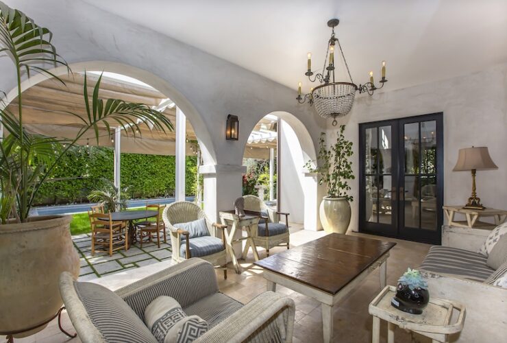 Anne Heche's Charming Los Angeles Home - 1