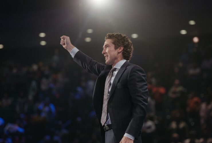 Joel Osteen on Coronavirus, Kanye West and Keeping the Faith #beverlyhills #beverlyhillsmagazine #bevhillsmag #joelosteen #lakewoodchurch #faith